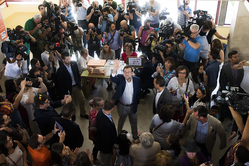 Mariano Rajoy ejerciendo su derecho a voto | por Partido Popular