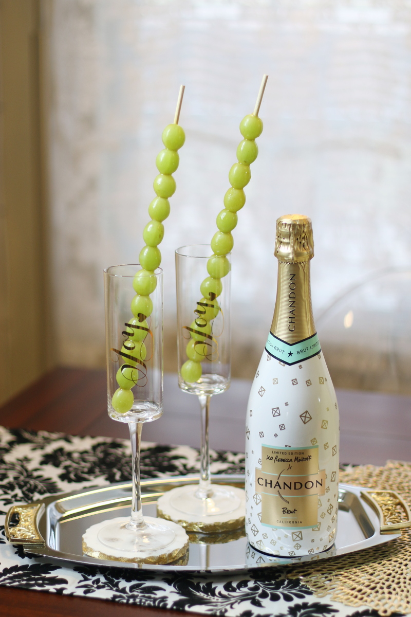 NYE-Traditionen-Champagner-12-Trauben-1