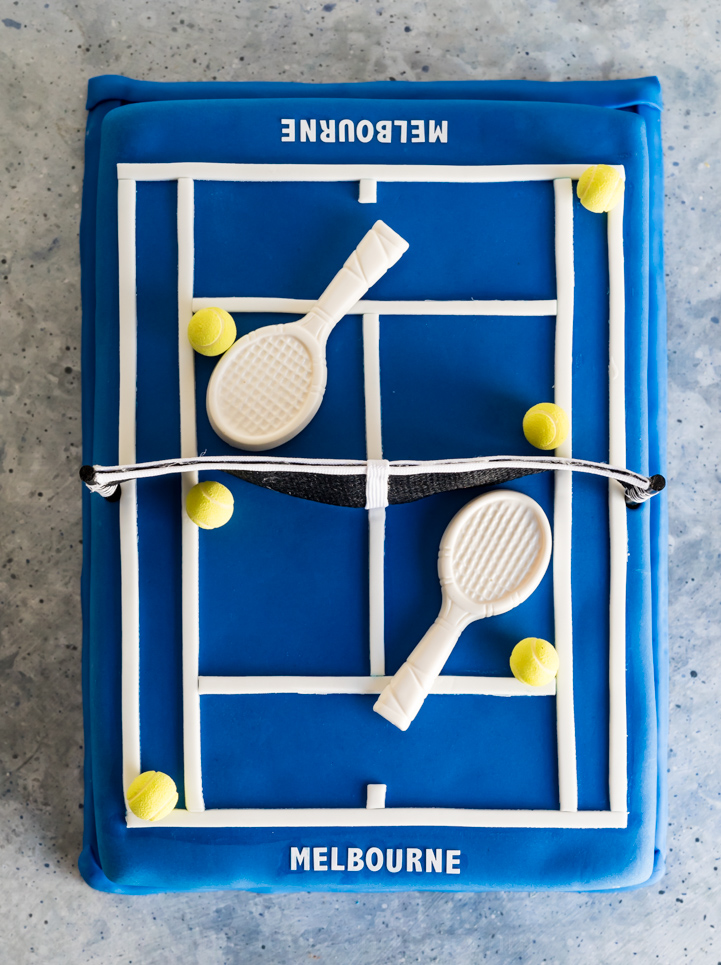 Tennis court cake - cakeme
