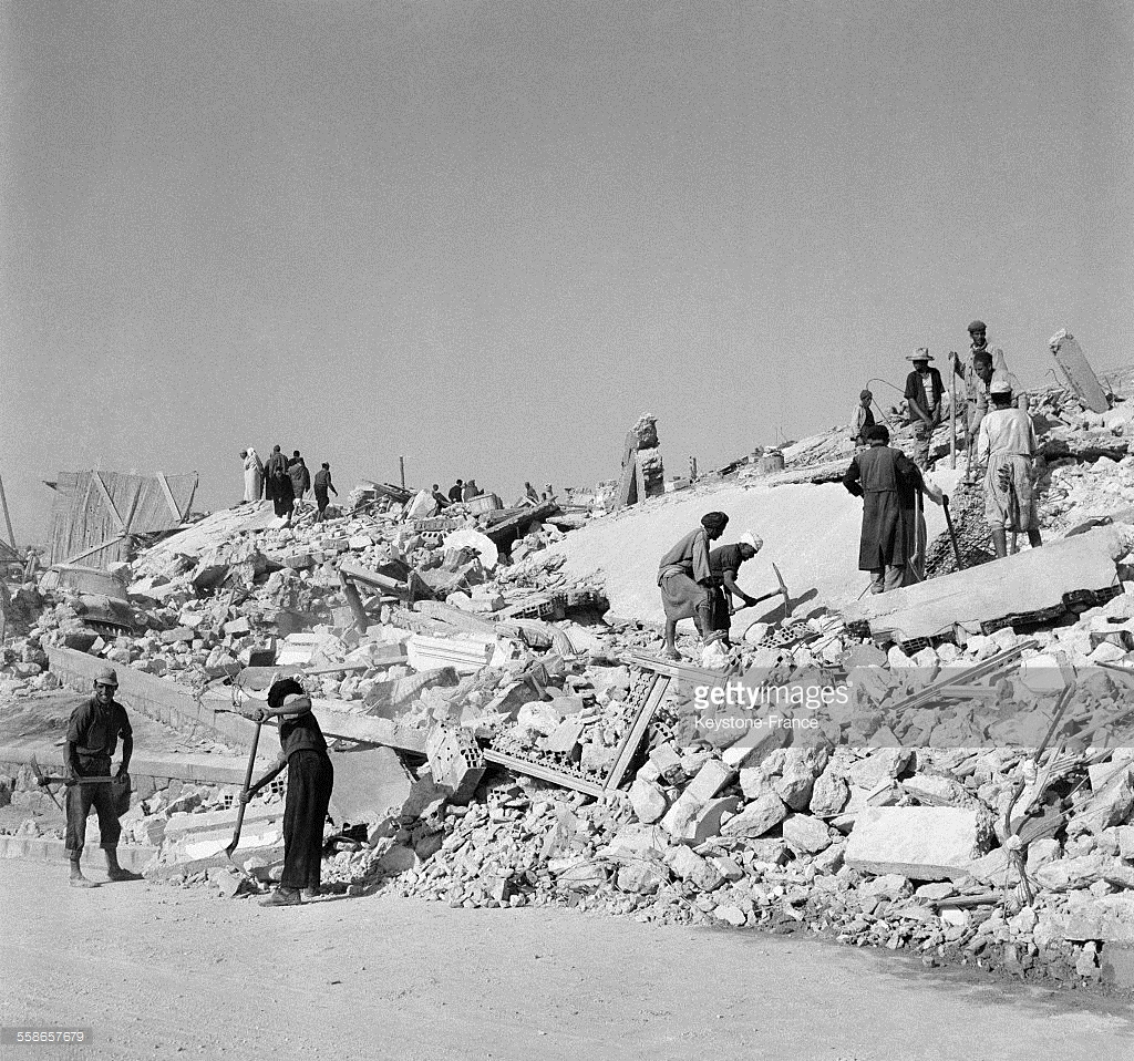 Agadir - Le tremblement de terre de 1960 - Support des F.A.R 32050646452_edd9c9b467_o