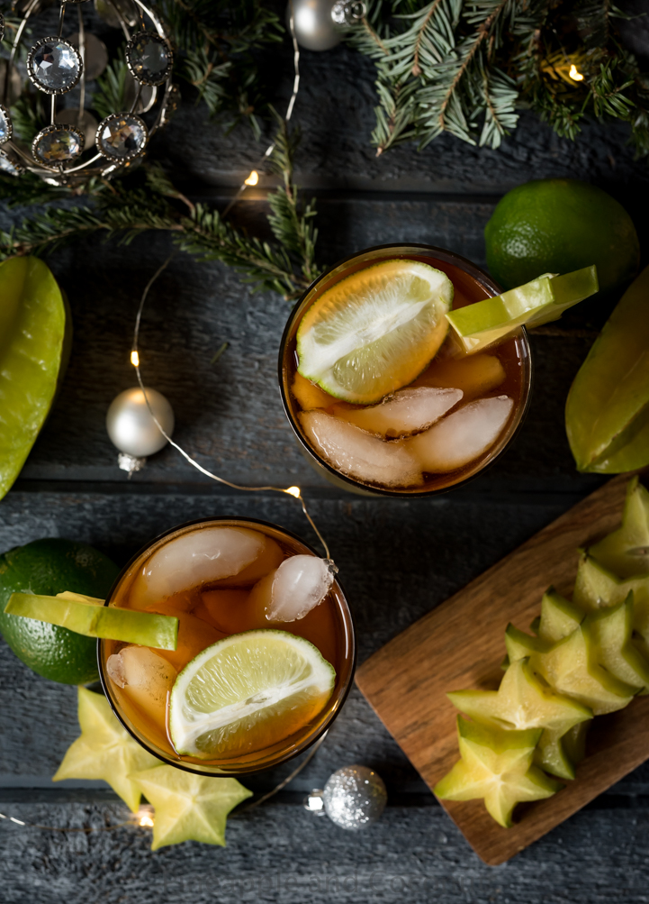 Spicy Dark and Stormy Cocktail #Drinkmas www.pineappleandcoconut.com