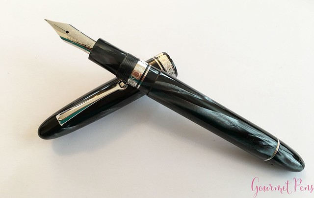 Review 90th Anniversary Omas Icons Celluloid Collection Set @PapierundStift 39