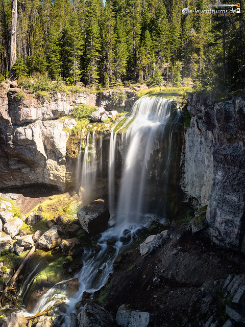 Paulina Falls