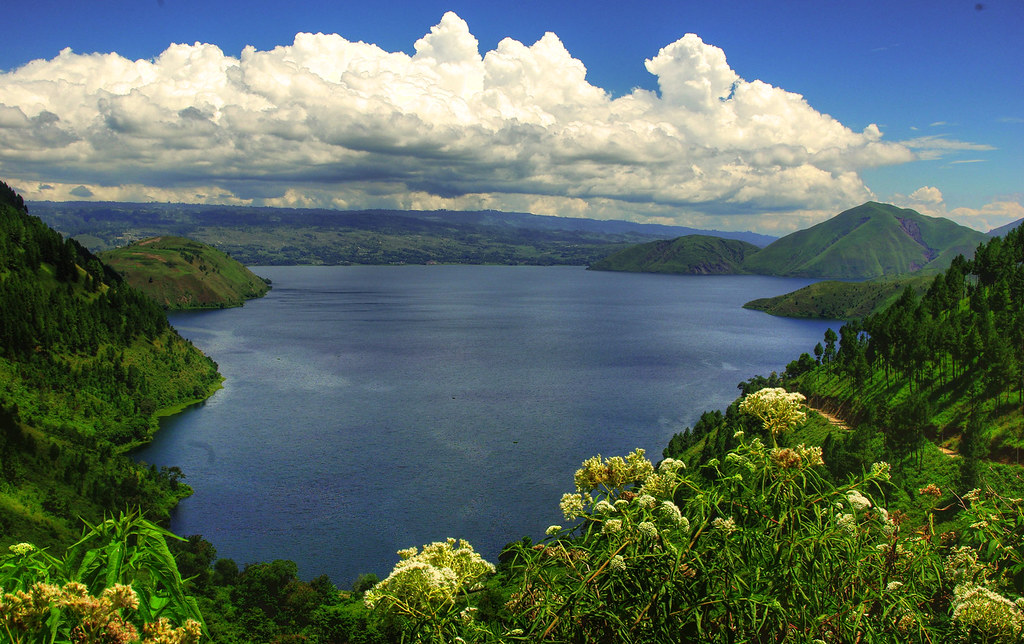 Enjoy The Beautiful Volcanic Landscape At Lake Toba