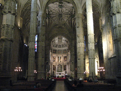 Interior del Monasterio de los Jerónimos. ViajerosAlBlog.com.