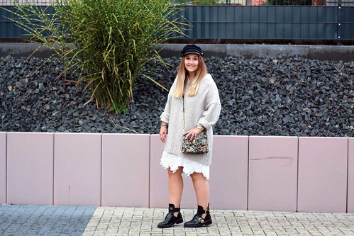 outfit-look-style-schirmmütze-fashionblog-modeblog-deutschland-herbst-strick-pullover-kleid8