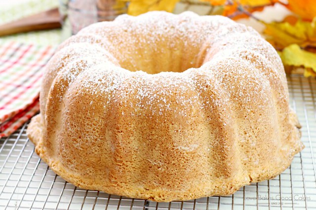 Old-Fashioned Cream Cheese Pound Cake on a cooling rack.
