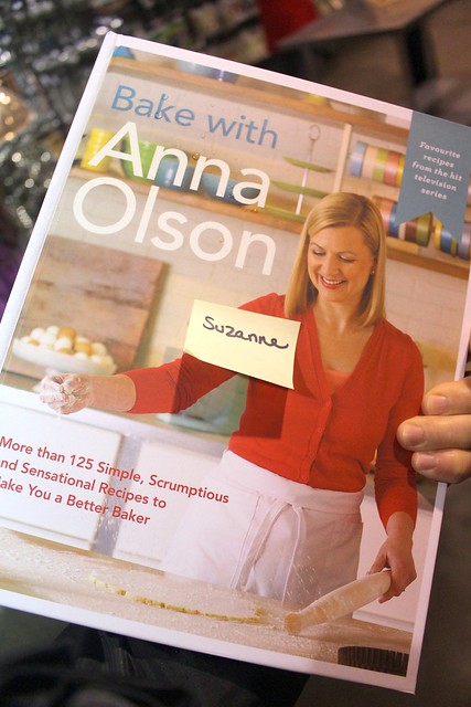Anna Olson's Cookbook "Bake with Anna" Signing at Gourmet Warehouse