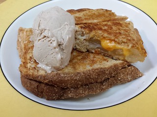 Apple pie with cheddar jaffle