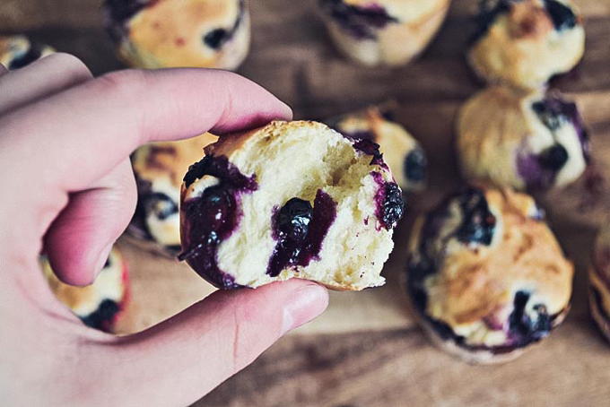 recipe_ready_blueberry_muffins
