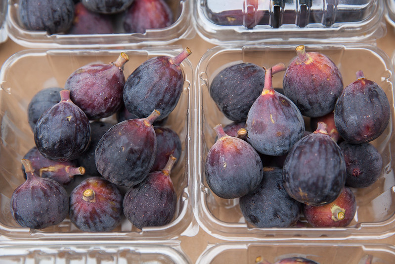 California grown Organic Black Mission Figs