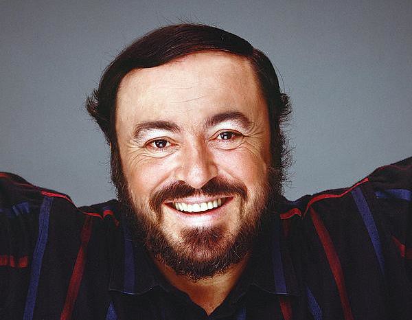 Luciano Pavarotti smiling
