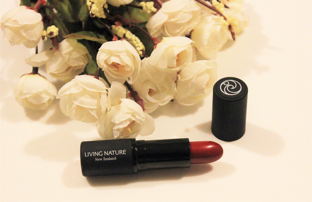 Living Nature Lipstick