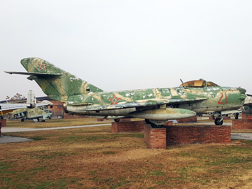 21 MiG-17 Krumovo 27-11-16