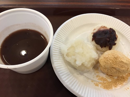 お餅つき