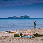 Ibiza - Playa de Aguas Blancas, isla de Tagomago al fondo