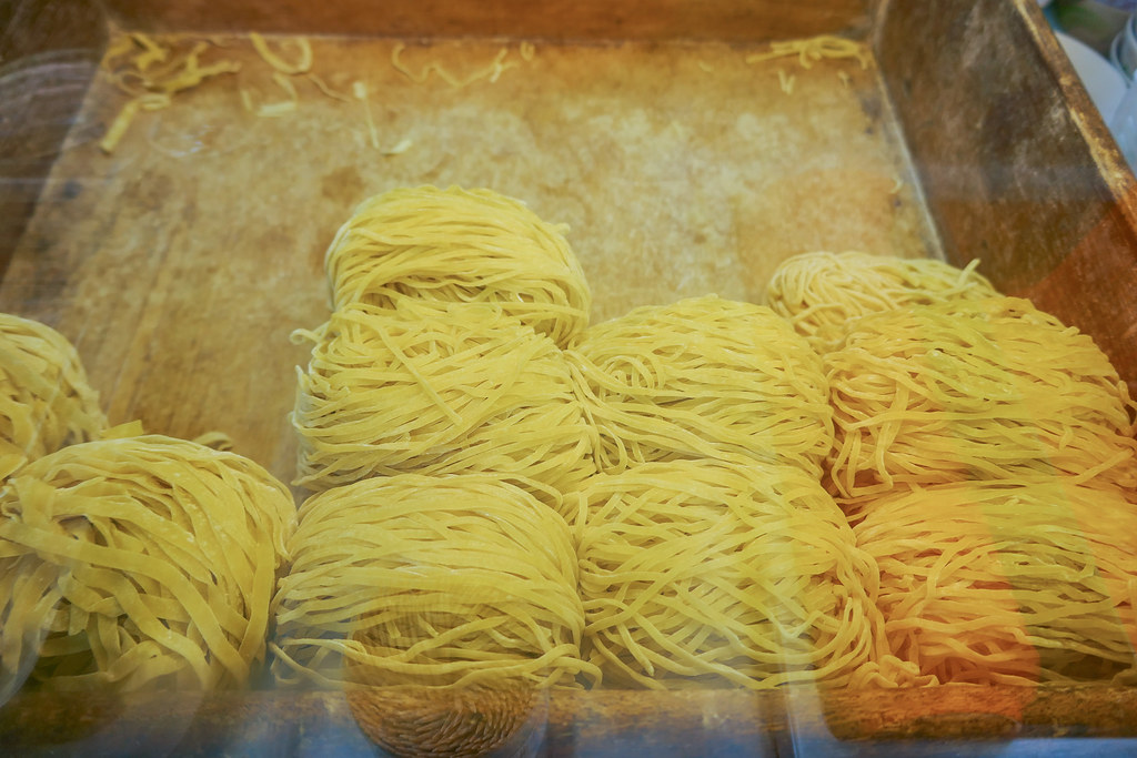 Ding Ji Mushroom Minced Meat Noodles: Noodles