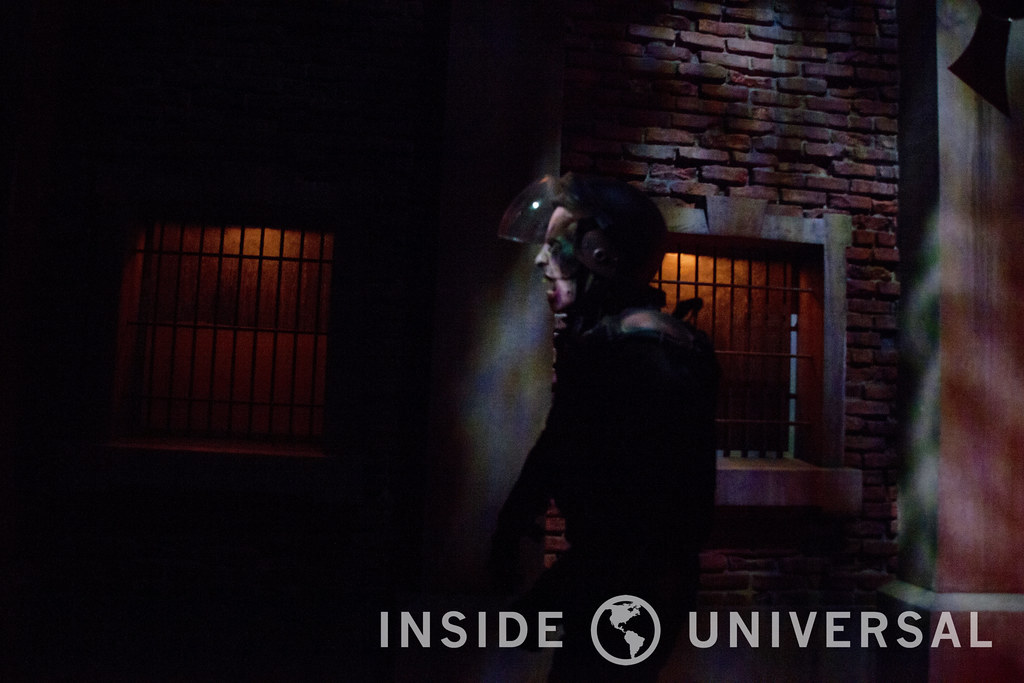 Universal Studios Hollywood previews The Walking Dead Attraction