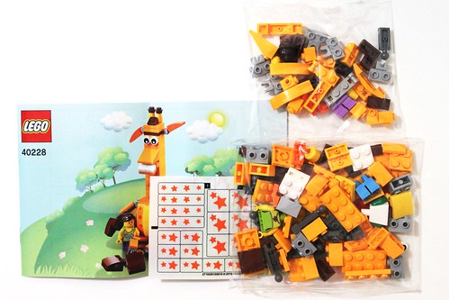 LEGO Toys R Us Geoffrey & Friends (40228)