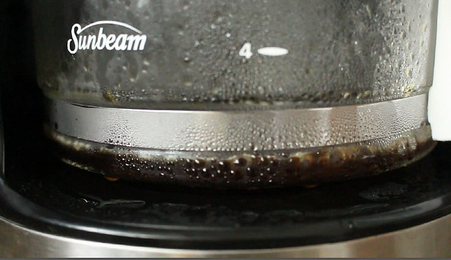 How to Replace a KitchenAid Coffee Carafe