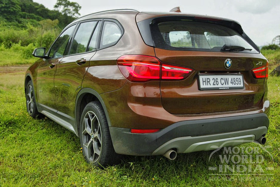 2016-BMW-X1-Rear-Three-Quarter