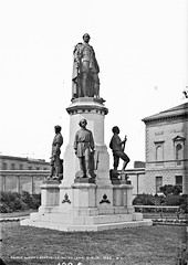 Prince Albert's statue, Leinster Lawn