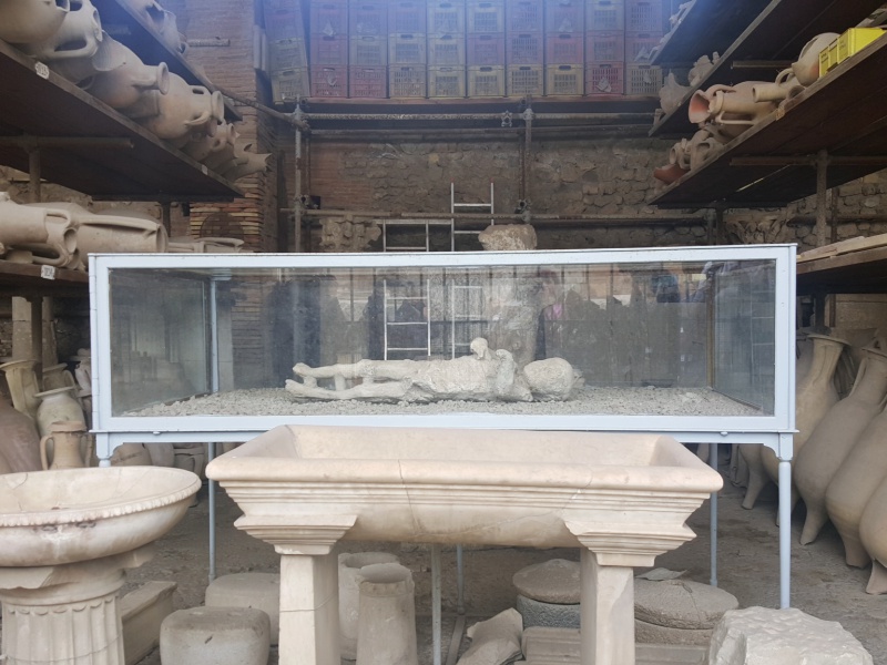 Pompeii body cast