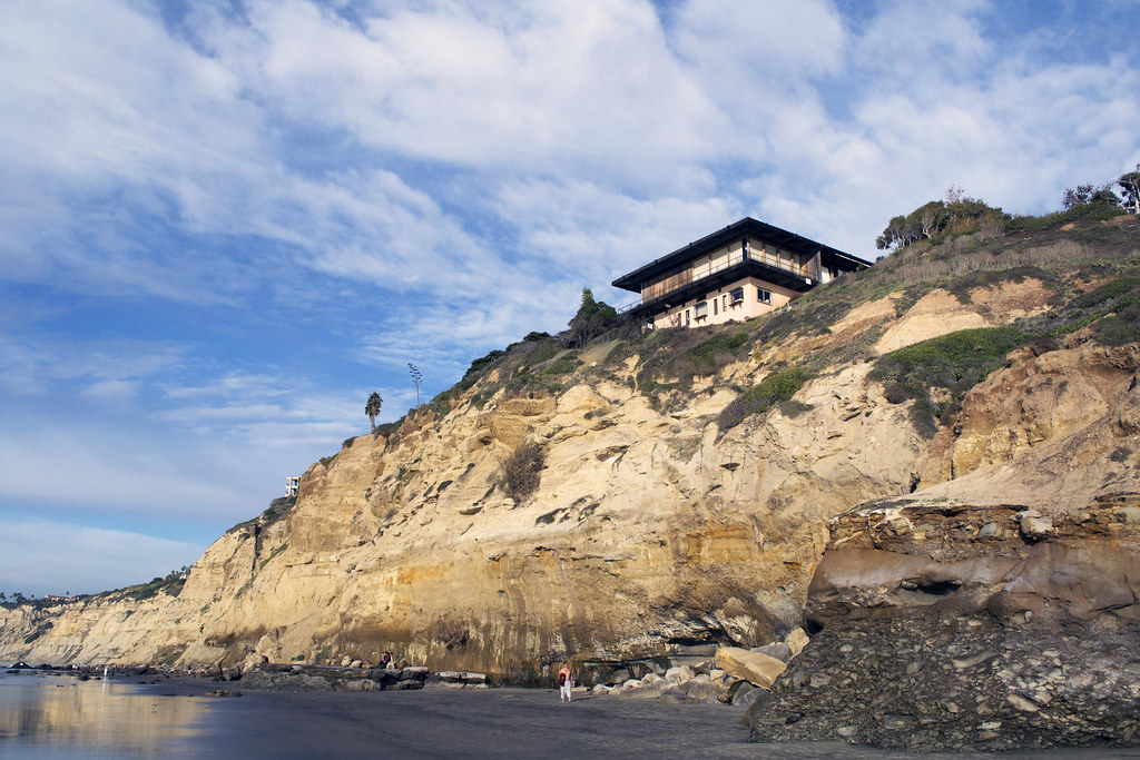 Cliffs at La Jolla Shores