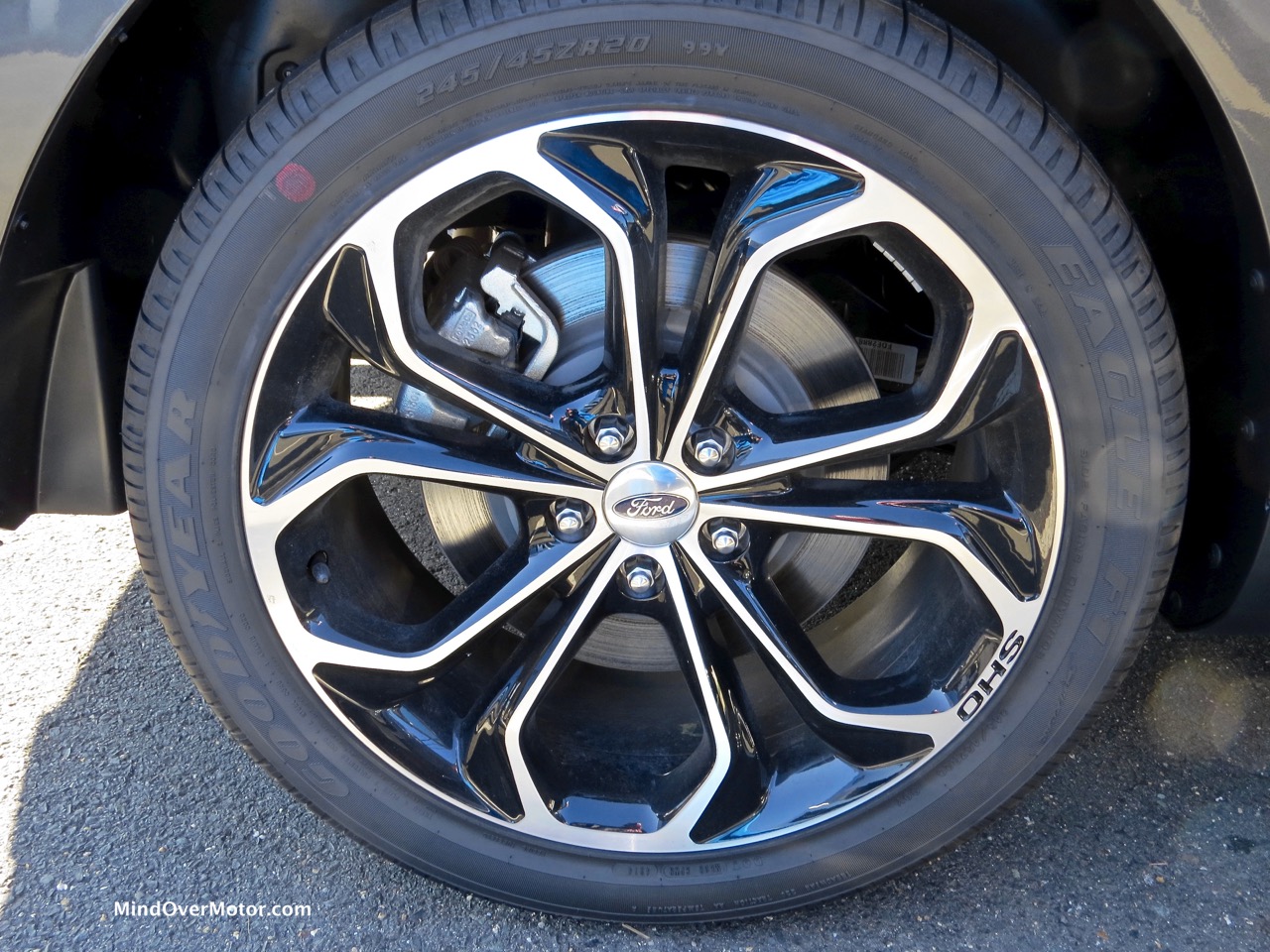 2015 Ford Taurus SHO Wheel