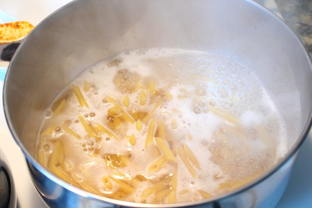 Barilla's Pronto On Pan No Boil No Drain Pasta - Penne