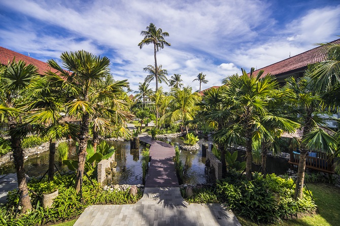 Review Bali Dynasty Resort