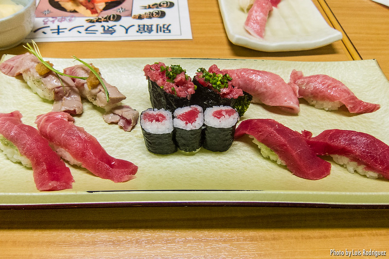 Sushi en Tokio, algo que para nosotros es imprescindible en todo viaje