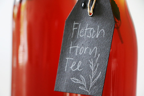 handgeschriebenes Etikett «Fletschhorn-Tee