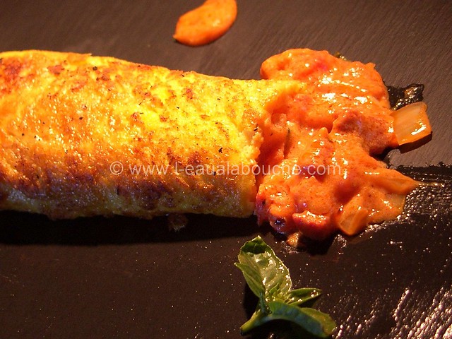 Omelette Fourrée à la Tomate et Chorizo © Ana Luthi Tous droits réservés 002