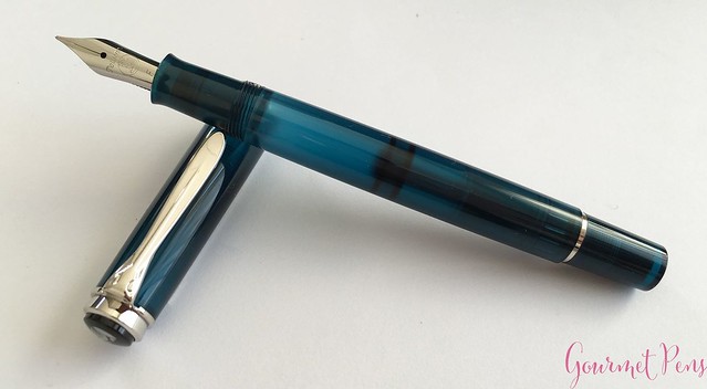 Review Pelikan Classic M205 Aquamarine Fountain Pen Review @AppelboomLaren 13