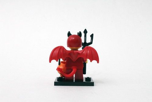 New Lego Cute Little Devil Minifigure w/ Pumpkin & Trident from 71013 Series 16 