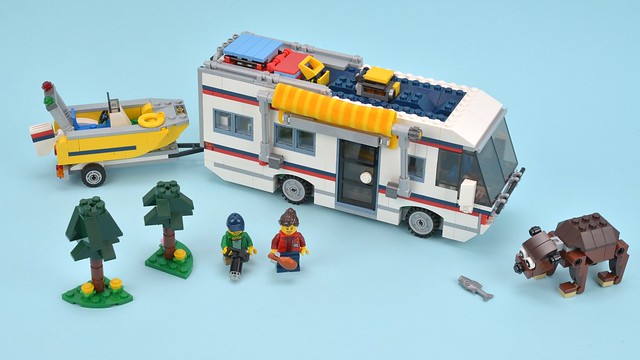 shuffle Svømmepøl husdyr LEGO 31052 Vacation Getaways review | Brickset