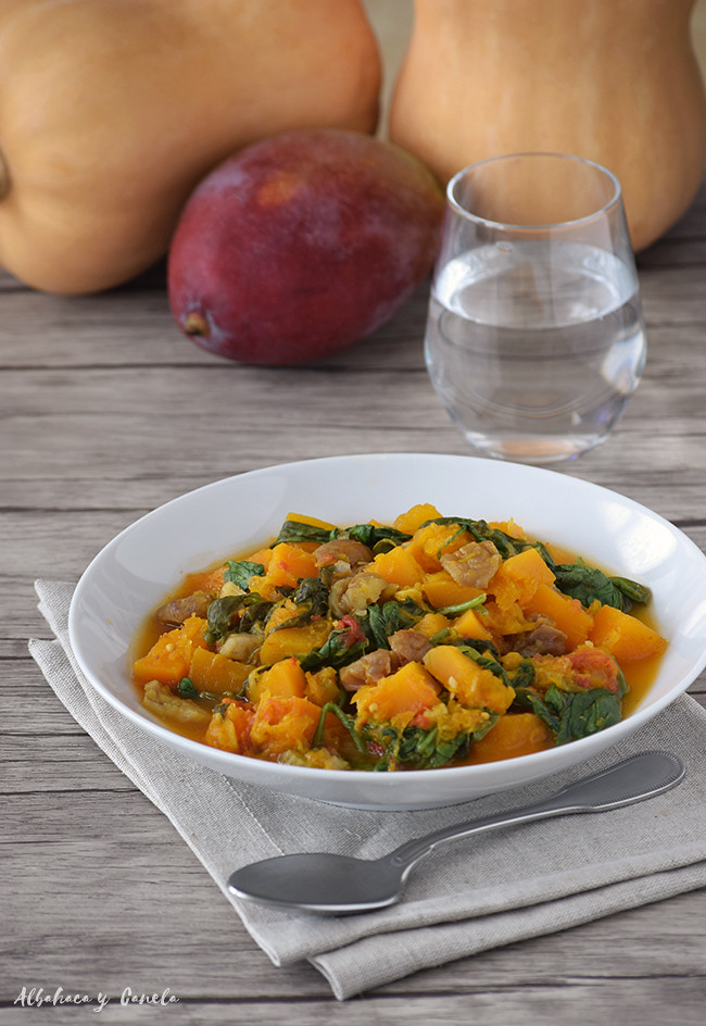 Pumpkin mango curry with chestnuts