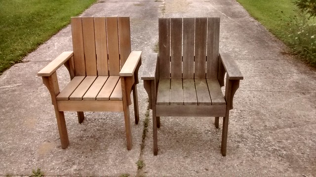 Cedar Chairs Before and After Sanding