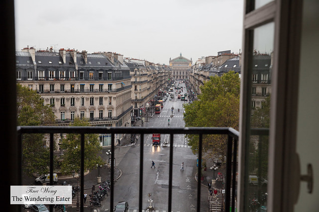 View from the room facing Avenue de l'Opéra