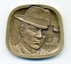 Moe Berg Bronze medal obverse