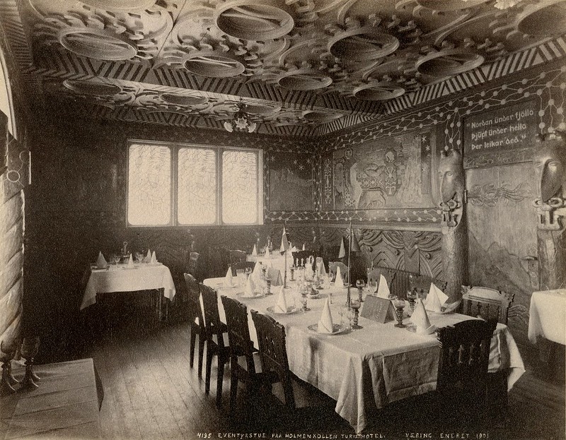 Gerhard Munthe - Fairy-tale Room in the hotel at Holmenkollen, (photo 5) 1901