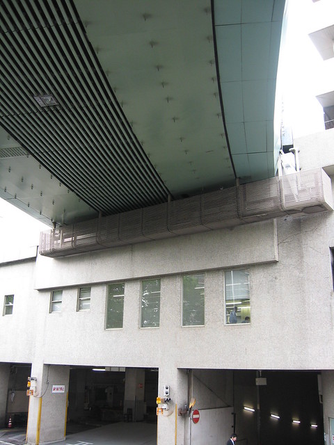 阪神高速道路と朝日新聞社ビル (7)