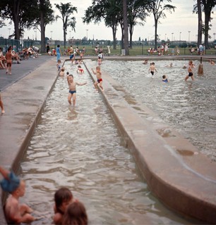 Pataugeoire du parc Jarry, 10 juillet 1966