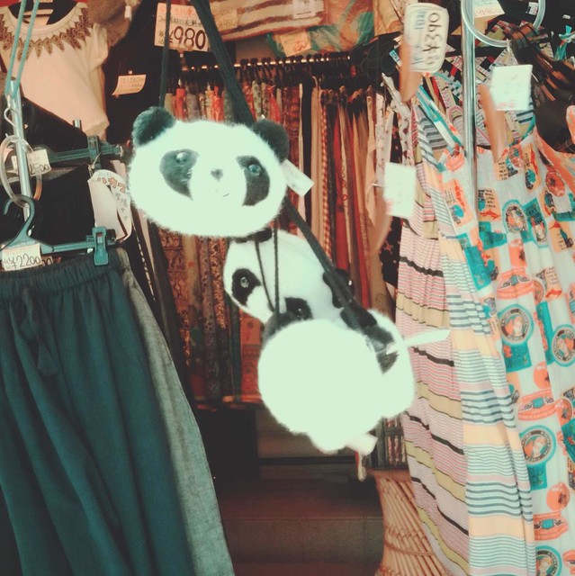 Panda shoulder bag