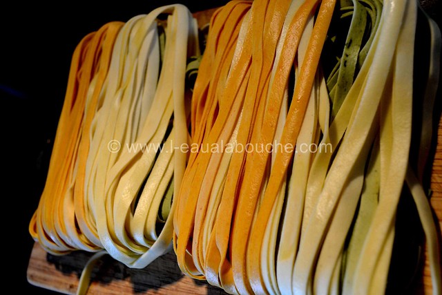 Tagliatelles Tricolores au Pesto aux Olives Tous droits réservés © Ana Luthi 002